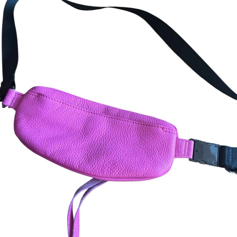 Aimee Kestenberg Pink Leather Belt Bag with Black Strap - Picture 2 of 6